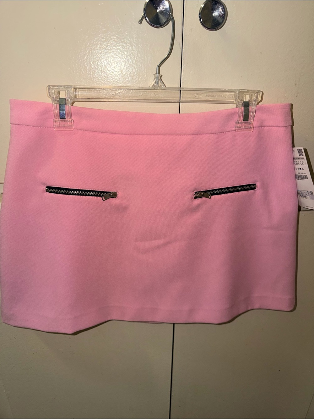 Zara Pink Mini Skirt with Silver Zippers - Picture 3 of 4